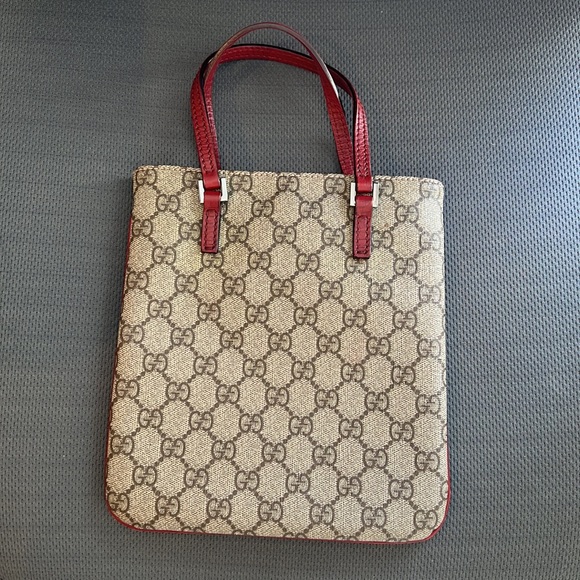 Gucci monogram handbag - Picture 8 of 14